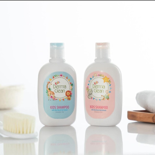 شامپو کودک عصاره آلوئه ورا و جو دوسر درماکلین 250 میلی لیتر