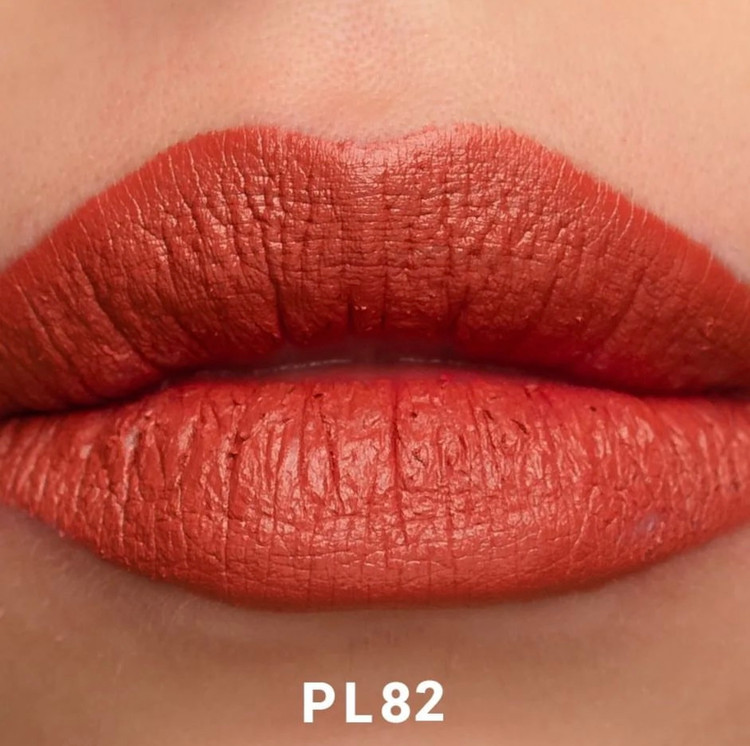 رژ لب مدادی pl82 نوتریکا Notrika