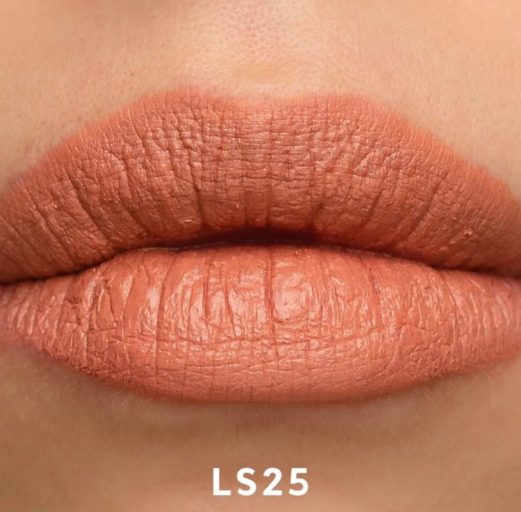 رژ لب جامد ls25 نوتریکا Notrika