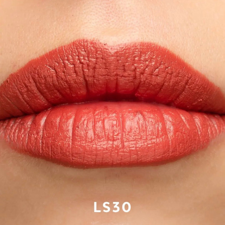 رژ لب جامد ls30 نوتریکا Notrika