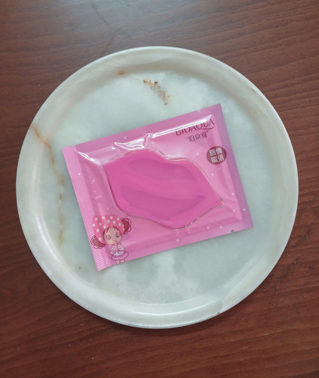 ماسک ورقه ای لب