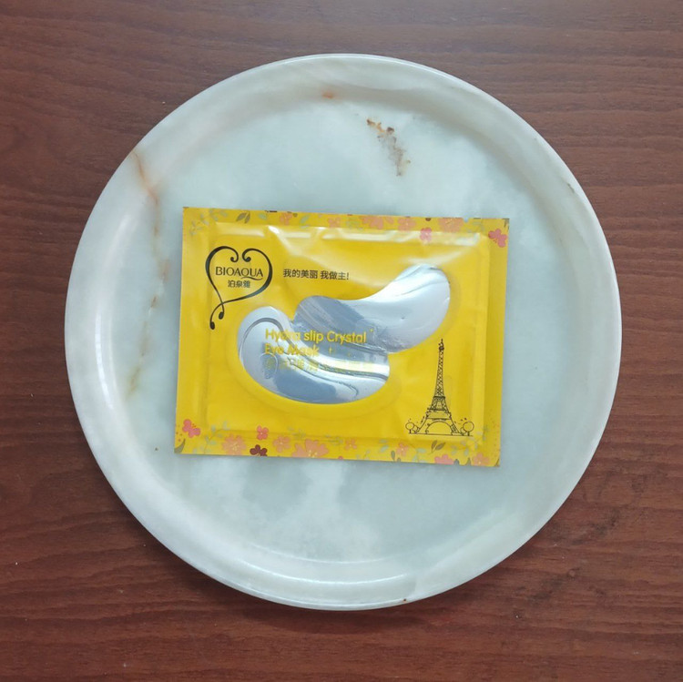 ماسک کریستالی آبرسان زیر چشم بیوآکوا