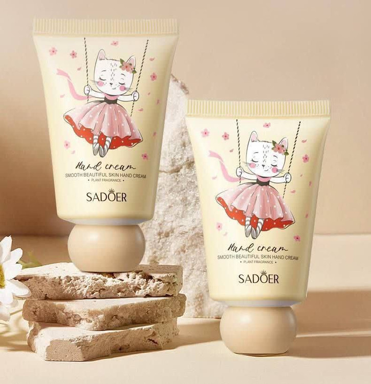 کرم مرطوبکننده سادور